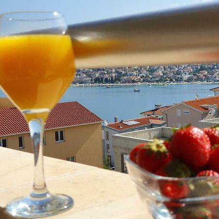 Apartment Tihana Trogir Exterior foto
